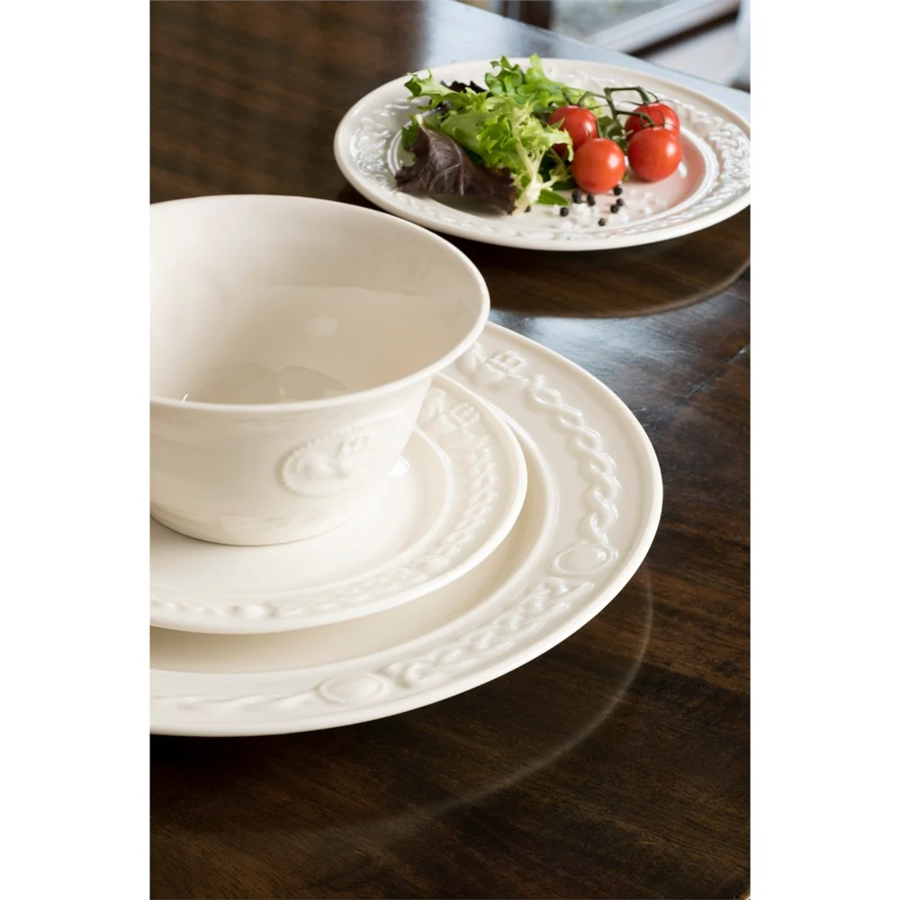 Belleek Classic Claddagh Dinner Plate - Image 2
