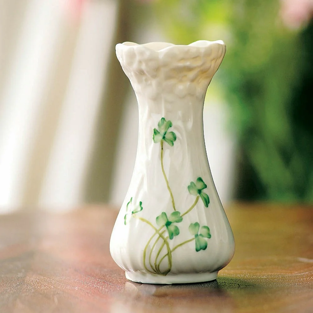 Belleek Classic Daisy Toy Spill Vase - Image 2