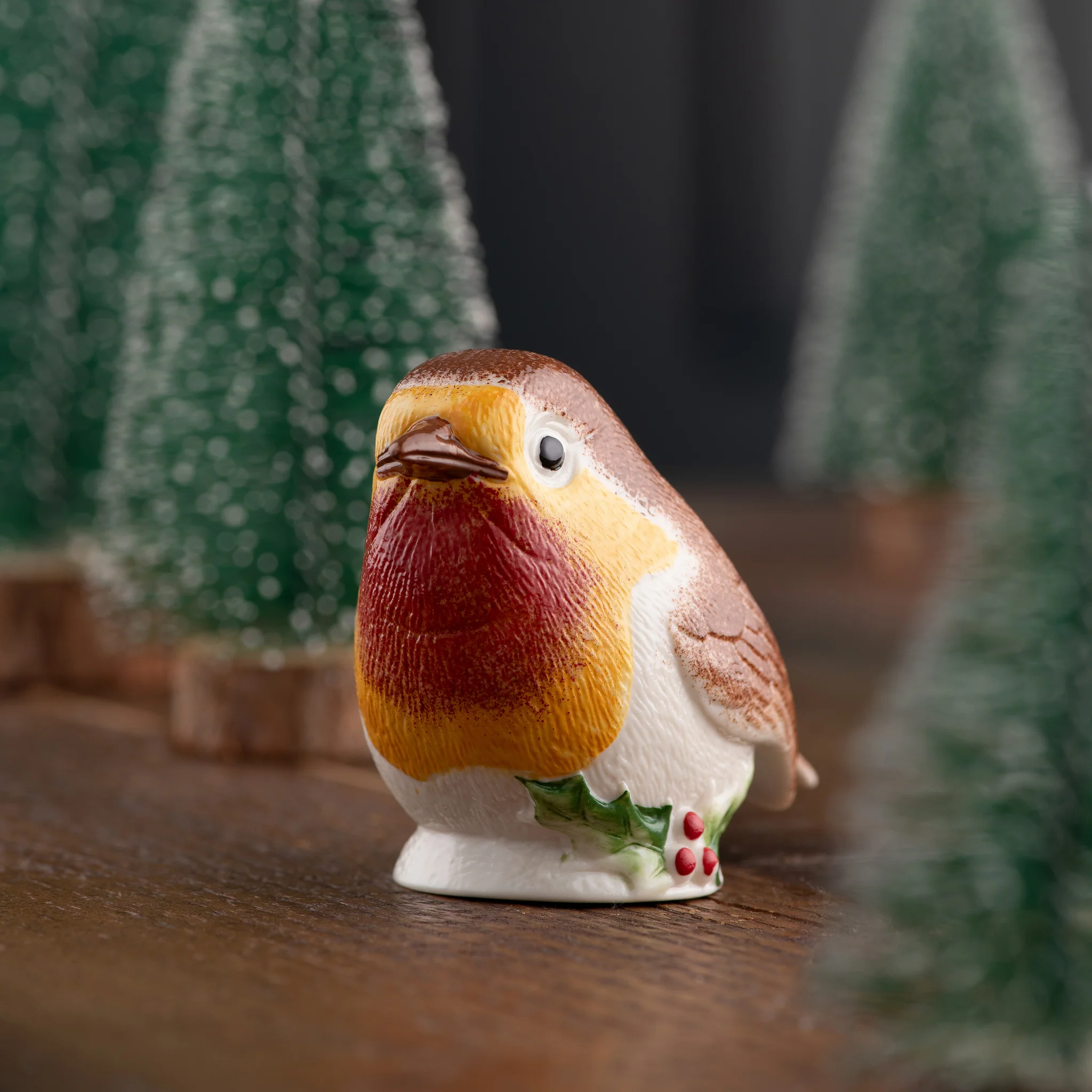 Belleek Classic Robin Ornament - Image 2