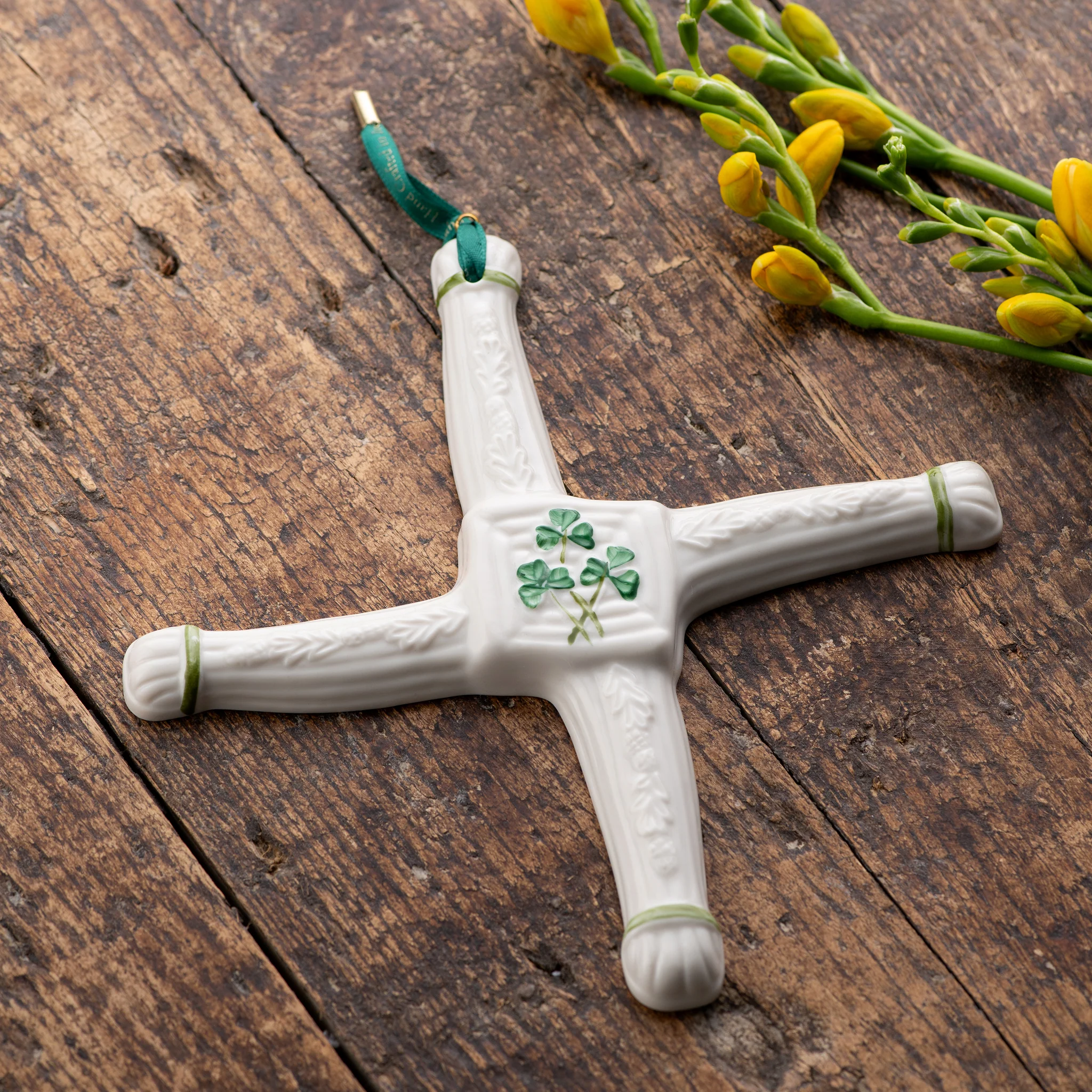 Belleek Classic St Brigid's Day Cross - Image 2