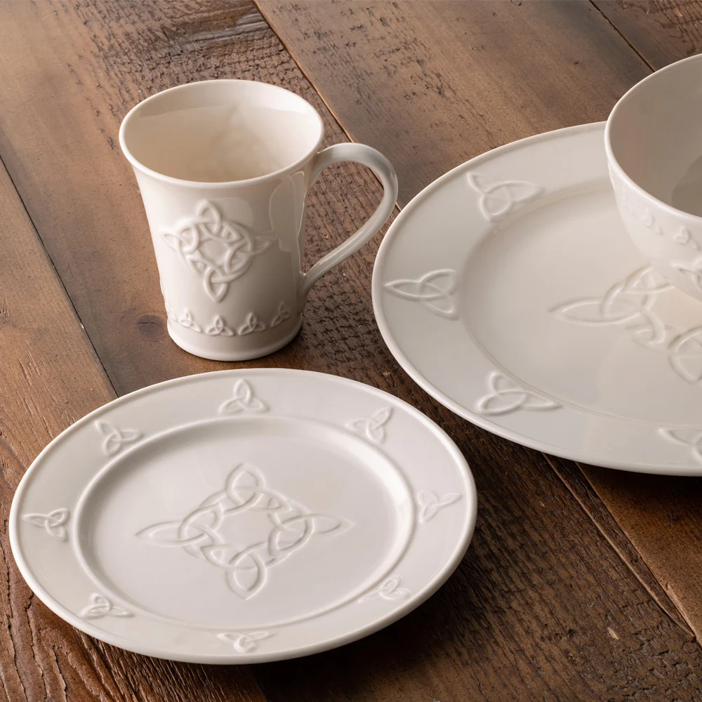 Belleek Classic Trinity Knot Mug Set of 2 - Image 3